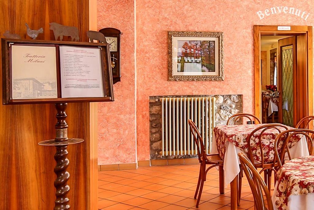 Trattoria Milani Hotel Lonato Eksteriør billede