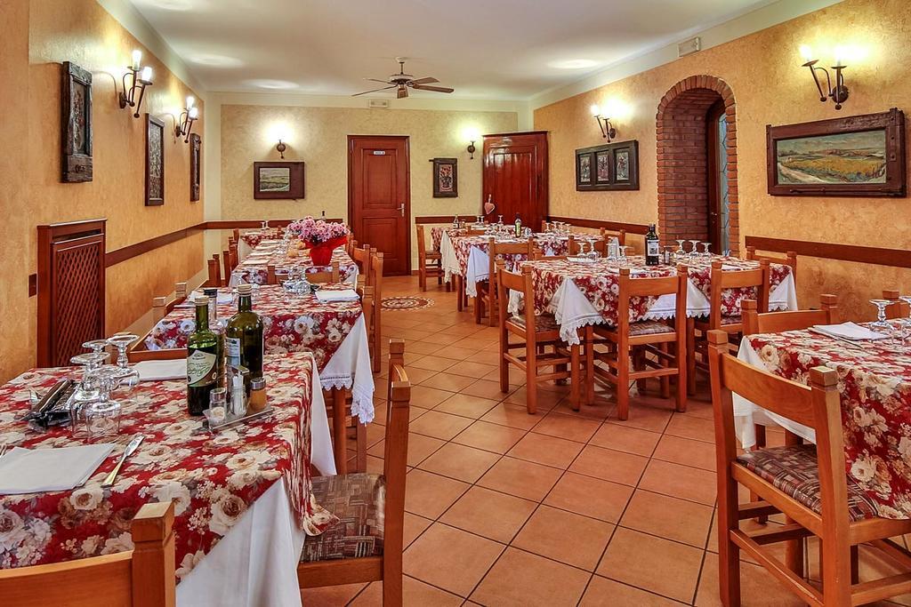 Trattoria Milani Hotel Lonato Eksteriør billede