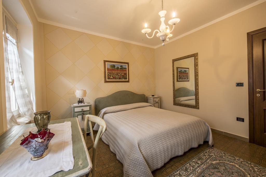 Trattoria Milani Hotel Lonato Eksteriør billede